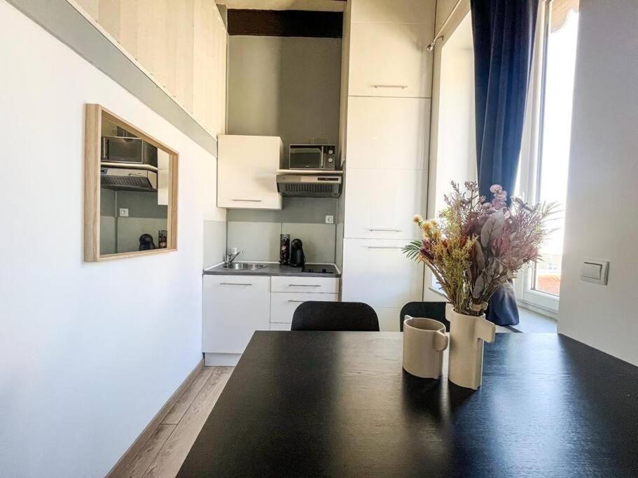 Suite Bertone Lyon Exterior photo